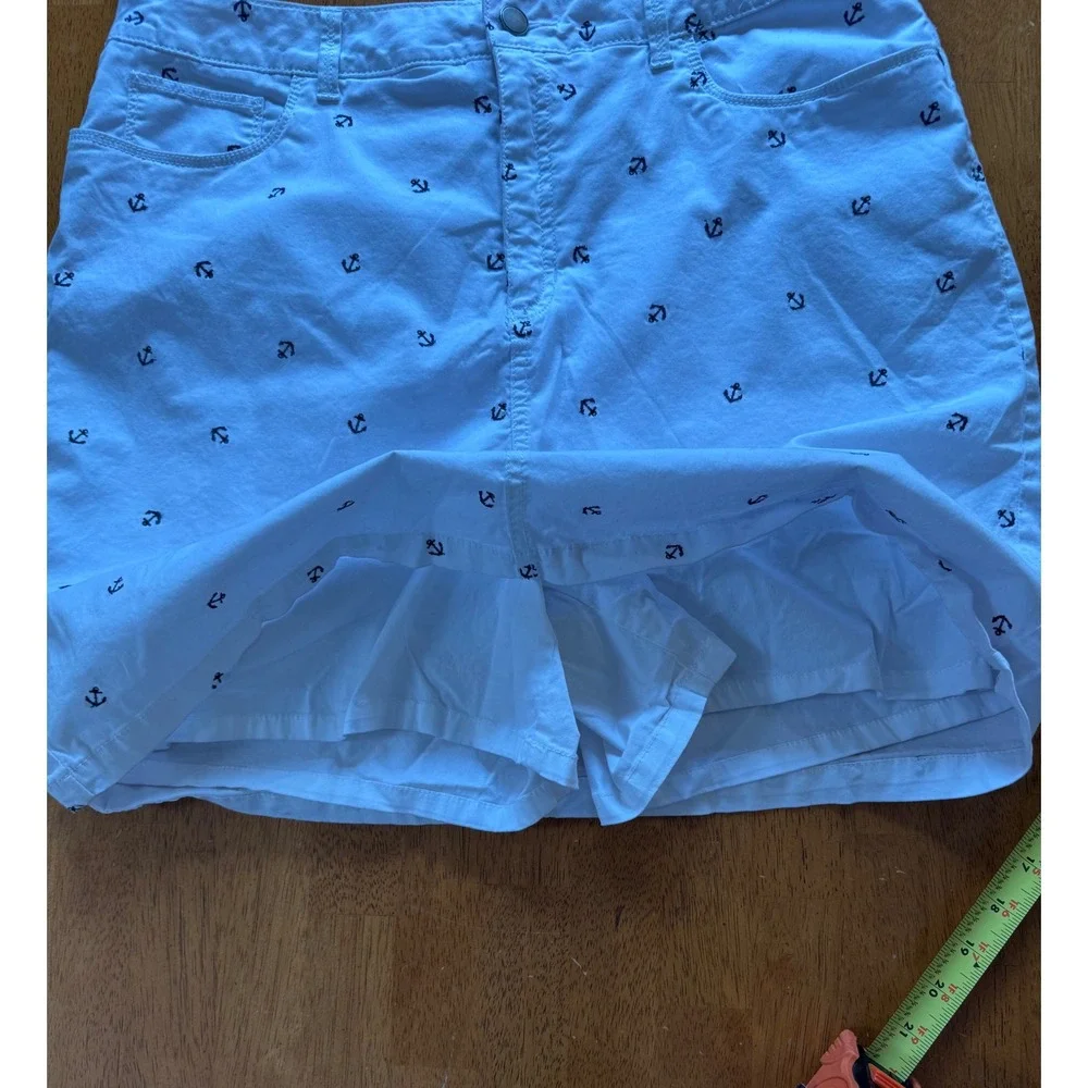 Croft & Barrow Women's White Anchor Embroidered Skort Nautical Mini Skirt Sz 12 - Picture 4 of 8